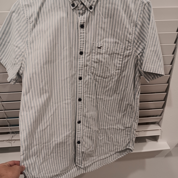 Hollister Blue and White Slim Fit Button Down Shirt - Picture 2 of 5